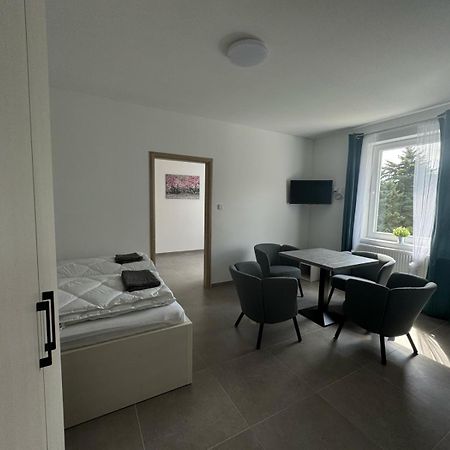 Chaty A Apartmany Hracholusky Kemp Kosatka Pnovany Εξωτερικό φωτογραφία