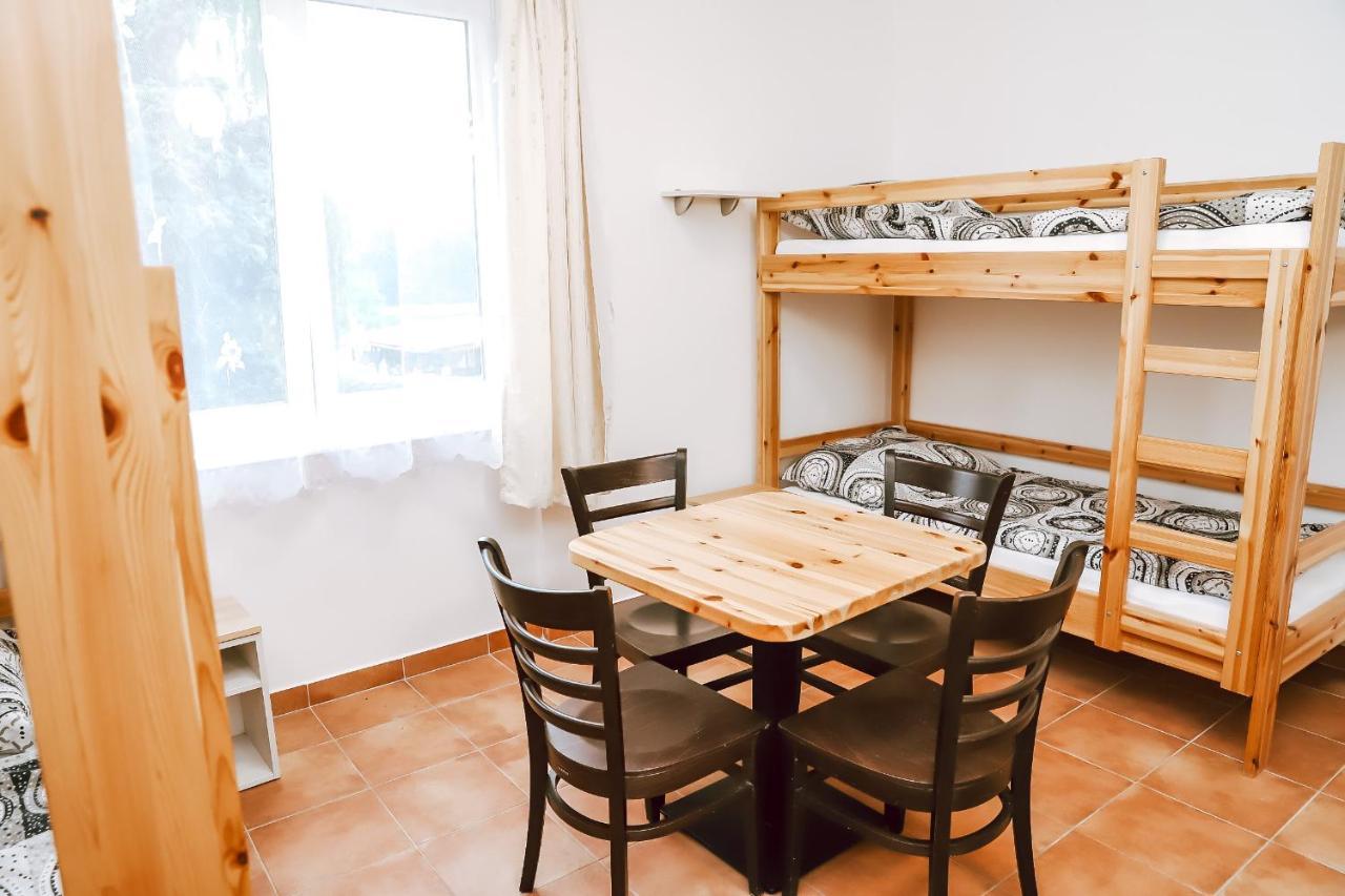 Chaty A Apartmany Hracholusky Kemp Kosatka Pnovany Εξωτερικό φωτογραφία
