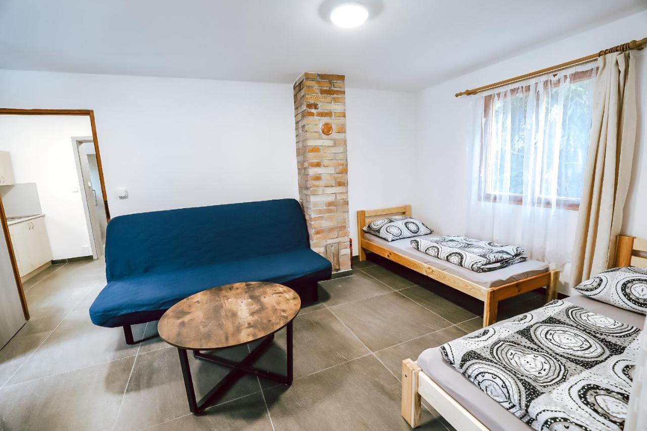Chaty A Apartmany Hracholusky Kemp Kosatka Pnovany Εξωτερικό φωτογραφία