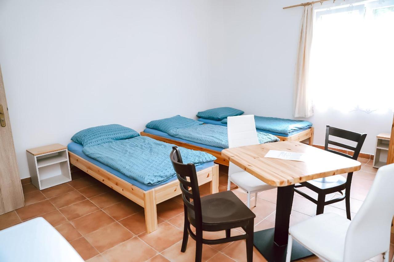 Chaty A Apartmany Hracholusky Kemp Kosatka Pnovany Εξωτερικό φωτογραφία