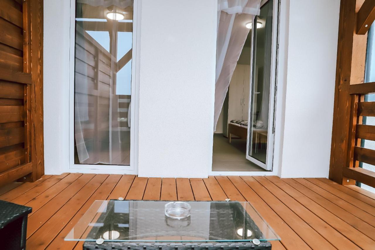 Chaty A Apartmany Hracholusky Kemp Kosatka Pnovany Εξωτερικό φωτογραφία