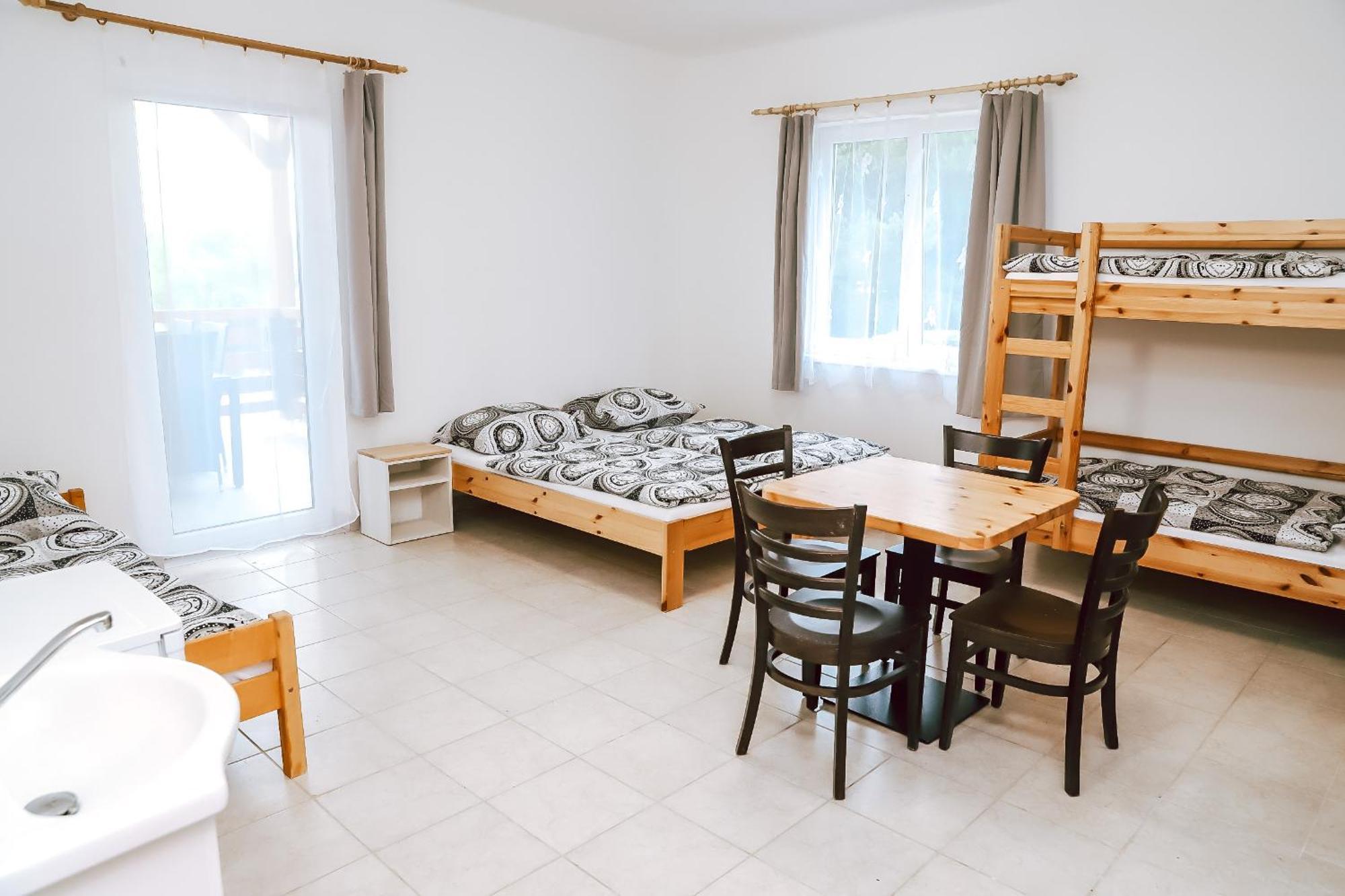 Chaty A Apartmany Hracholusky Kemp Kosatka Pnovany Δωμάτιο φωτογραφία